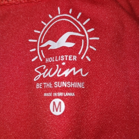 Bikini - Picture 8 of 8